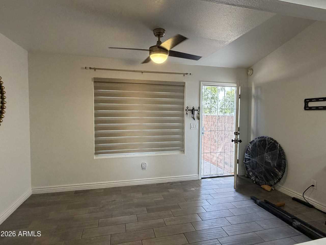 625 S Westwood #135 - Photo 4 of 17