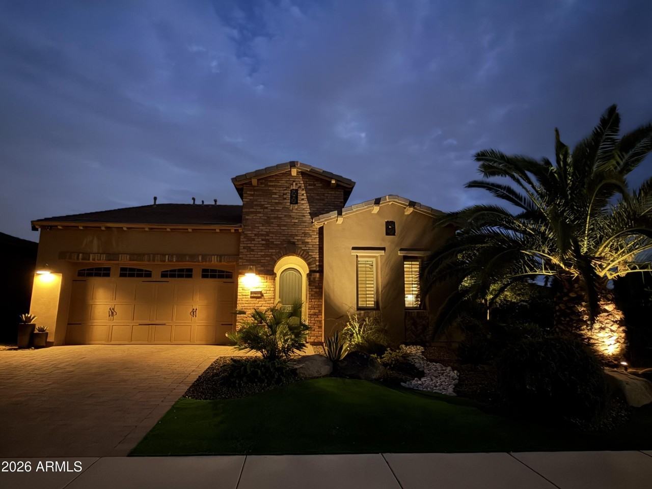 12923 W Roy Rogers Rd - Photo 5 of 48