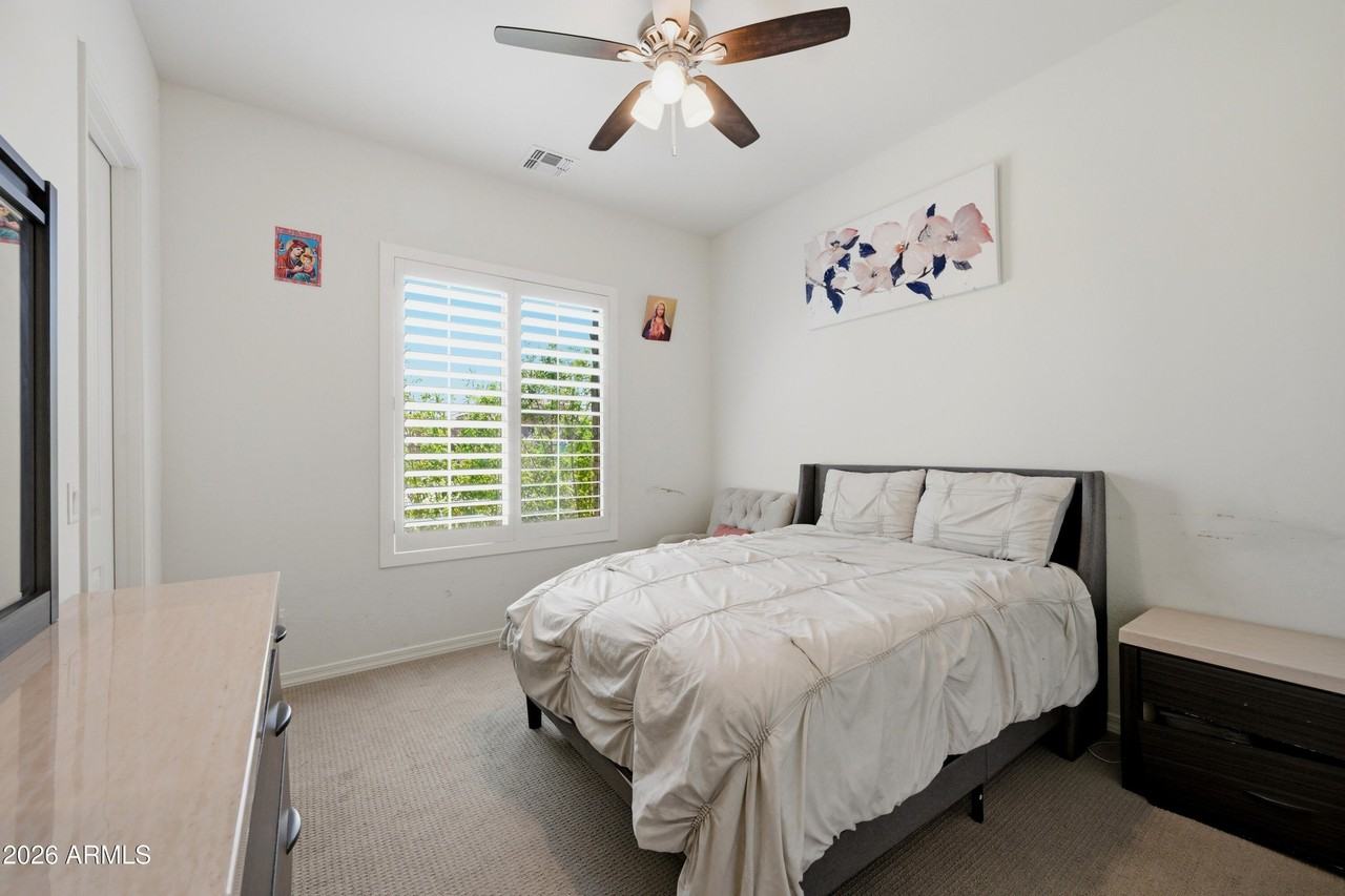 16392 W Madison St - Photo 6 of 29