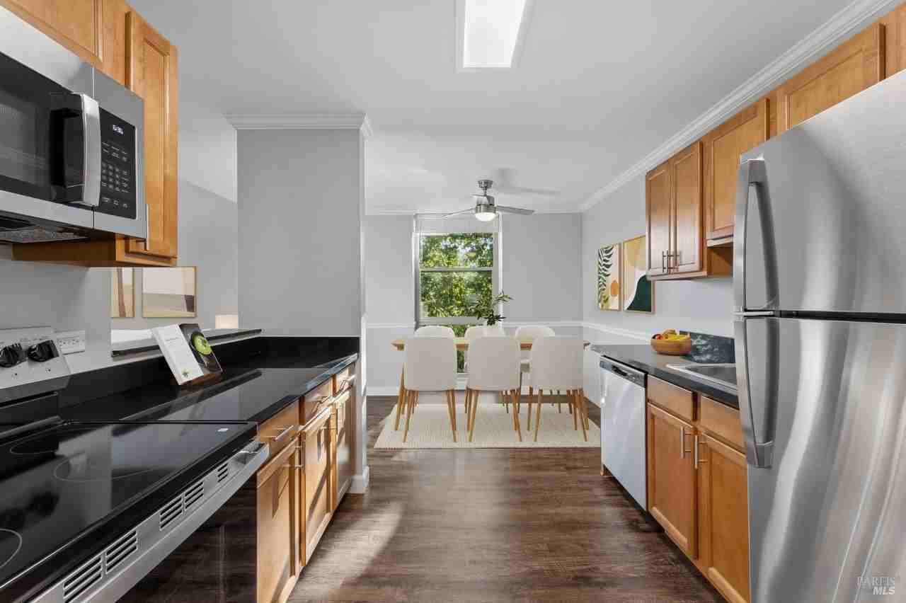1812 Trinity Ave #117 - Photo 7 of 7