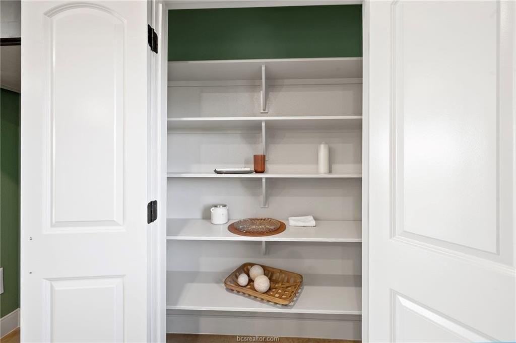 106 W 33rd St - Photo 5 of 13