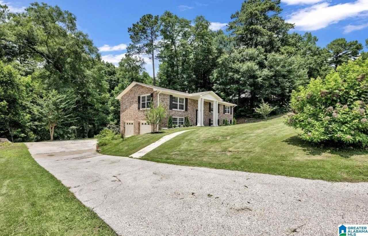 2836 Vestavia Forest Pl - Photo 2 of 36