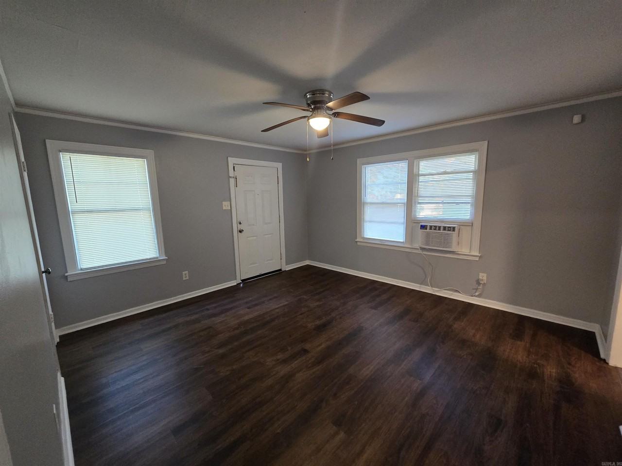 4308 Sycamore St - Photo 3 of 14