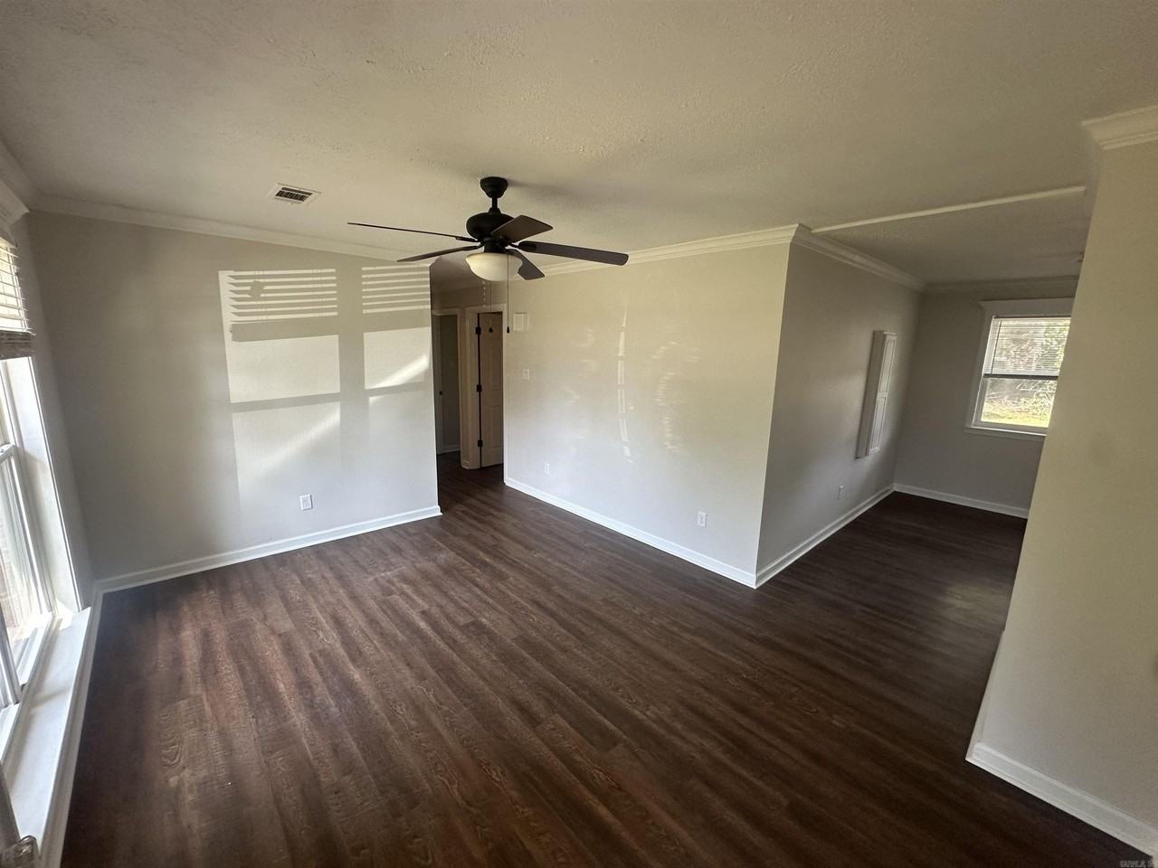 602 Sw 2nd St - Photo 2 of 16