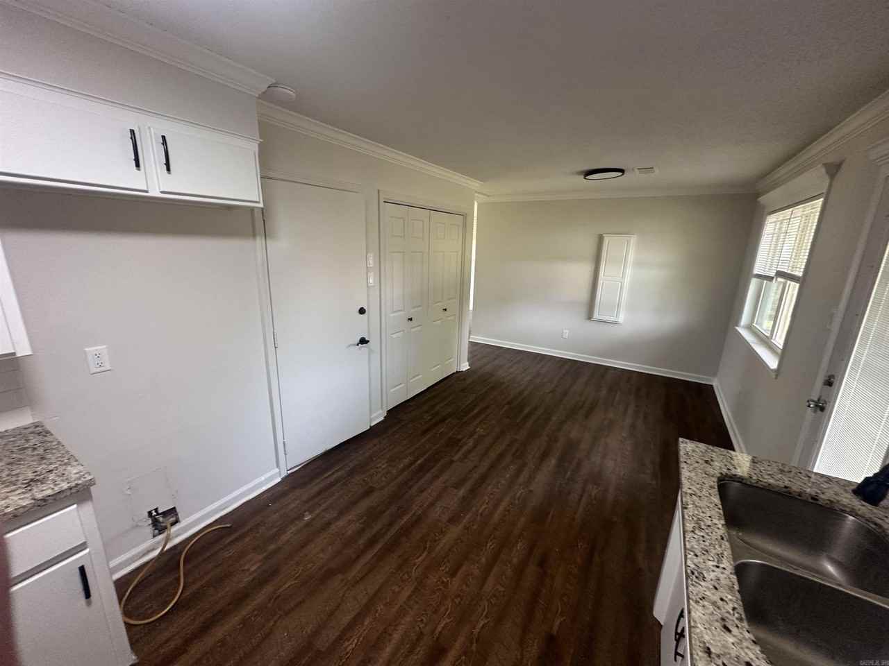 602 Sw 2nd St - Photo 6 of 16