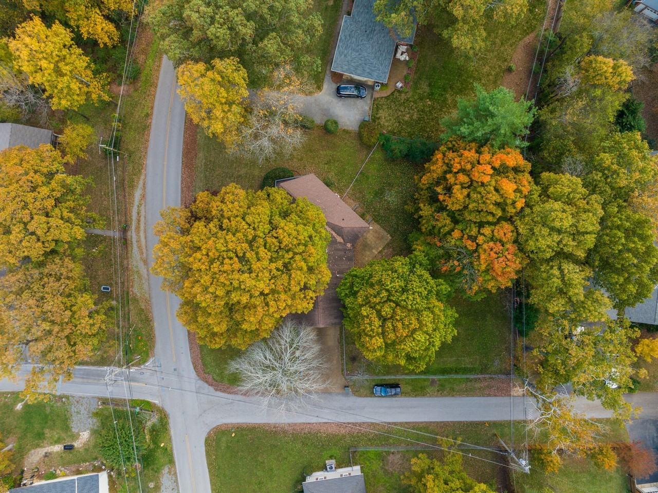201 S Palisades Dr - Photo 6 of 24