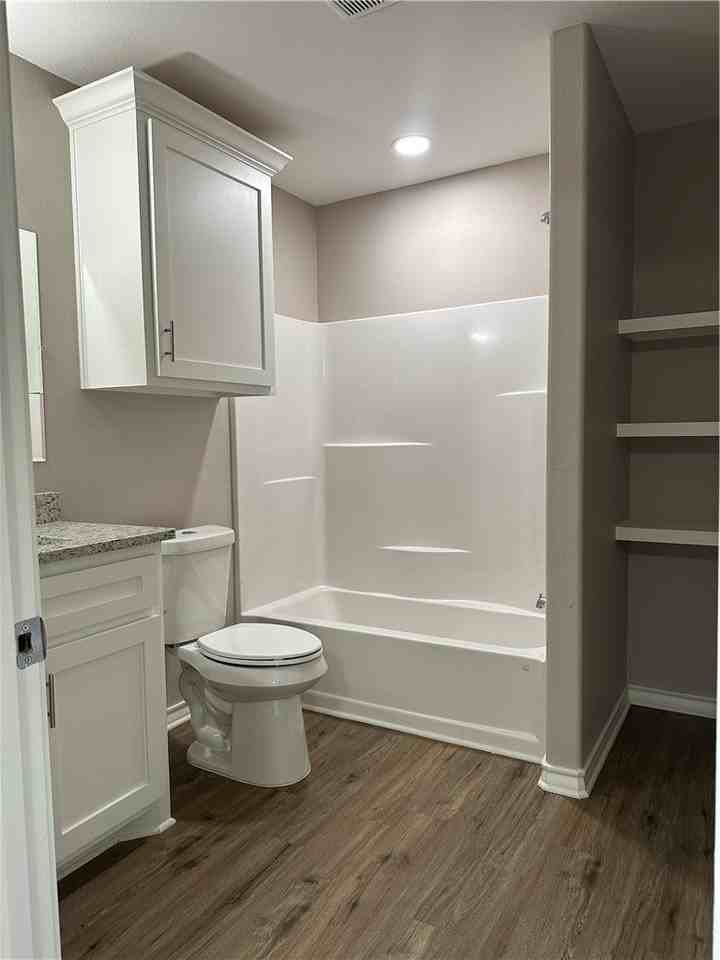 4241 Green Grove Dr - Photo 7 of 10