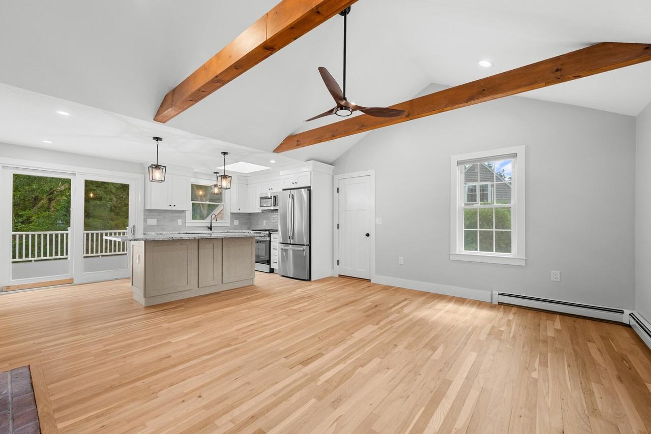 12 Brattle Dr - Photo 7 of 29