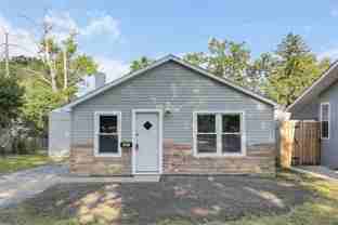 561 Erickson Ave - Photo 1 of 1
