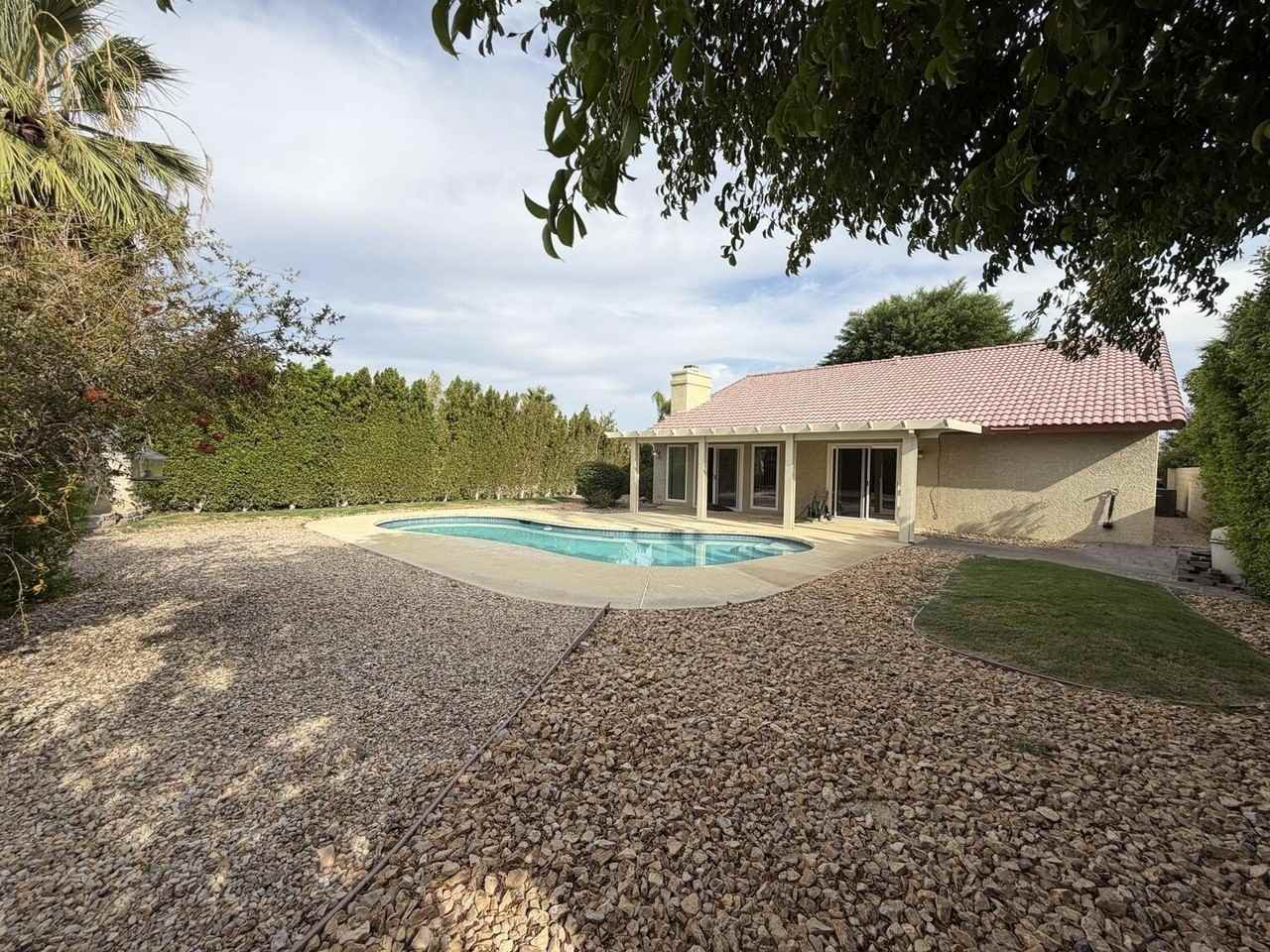 68412 Descanso Cir - Photo 3 of 37