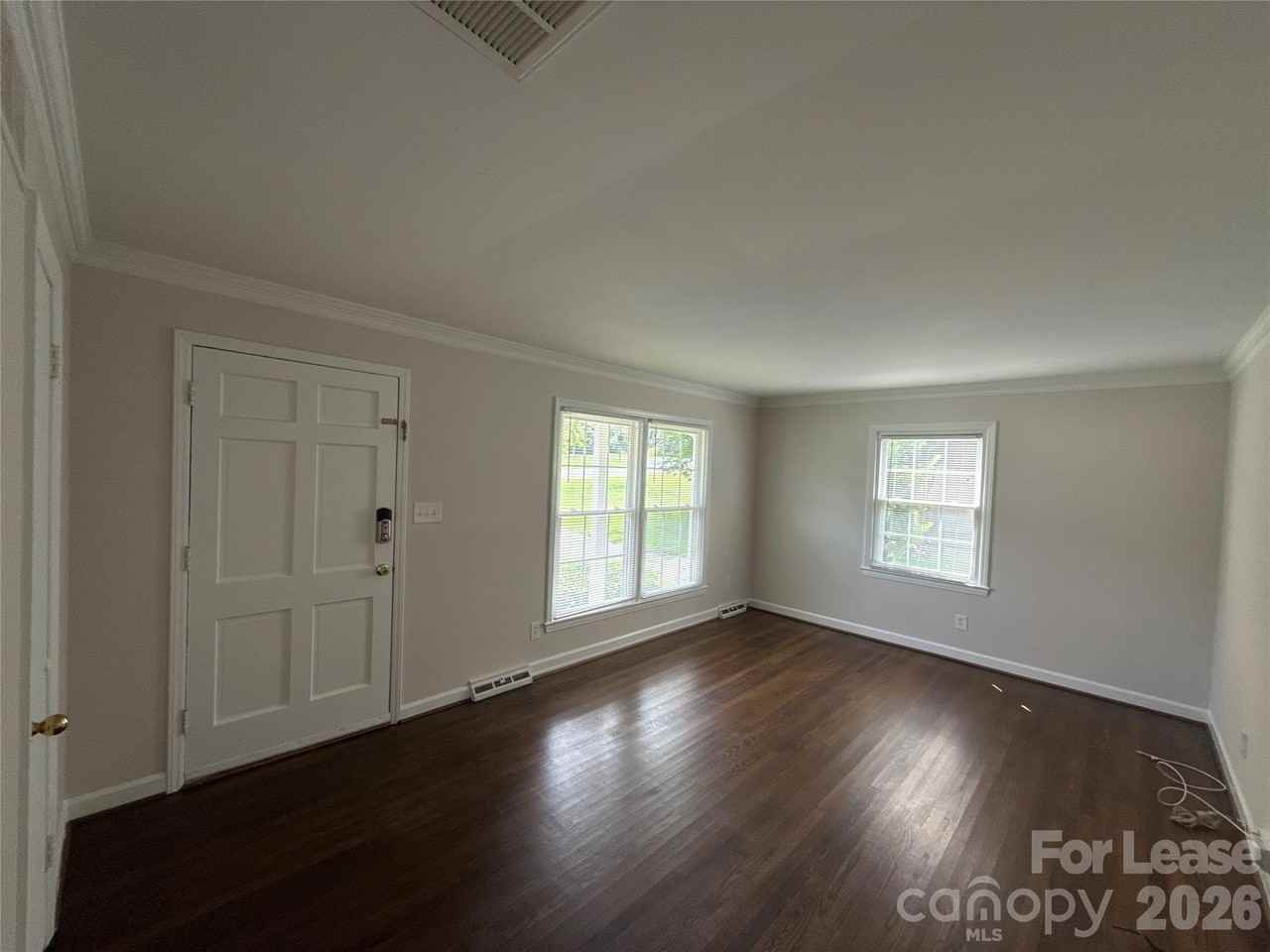 4834 Fairheath Rd - Photo 2 of 17