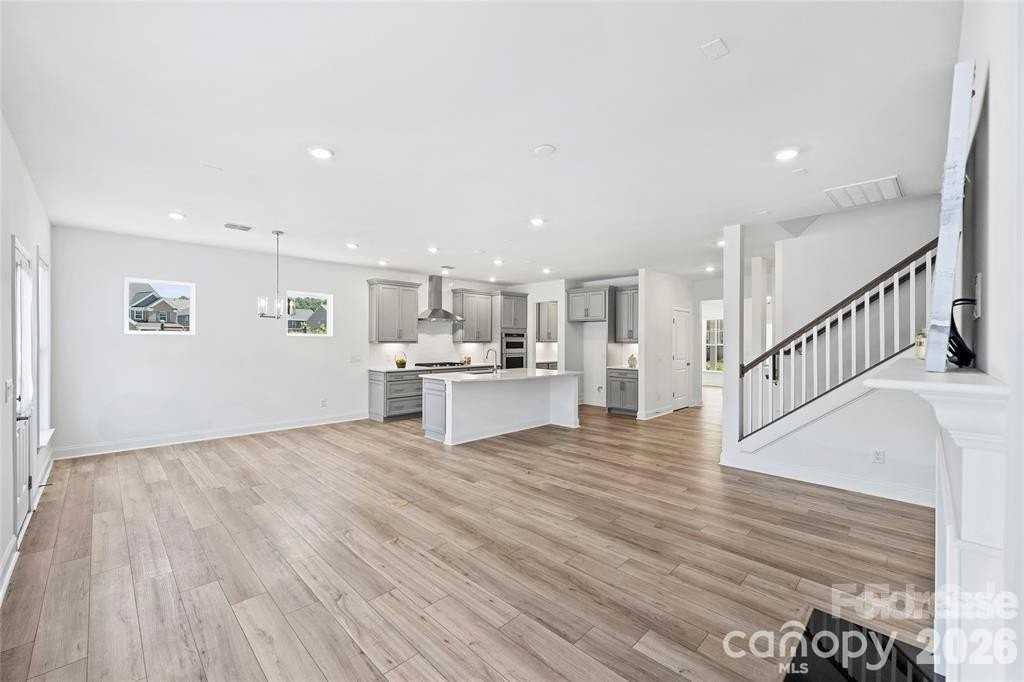 1516 Respect St Nw #211 - Photo 4 of 12