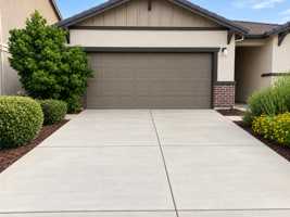 featured image of 608 Somerset Way #1