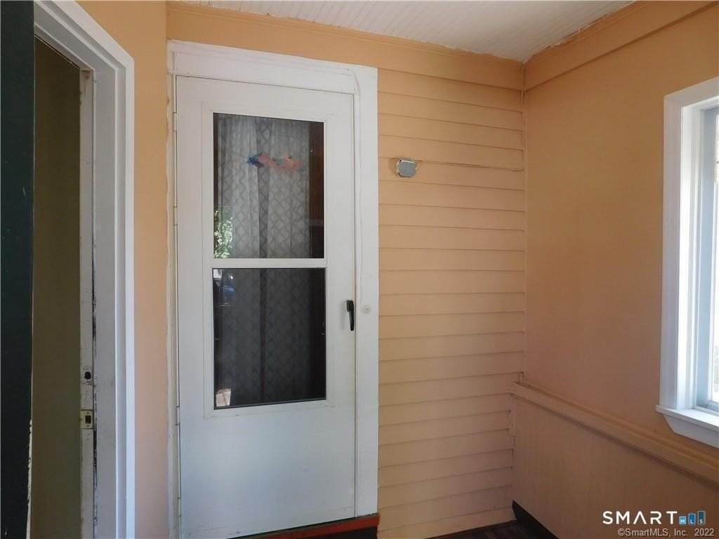 199 Whitney Ave #3 - Photo 2 of 6