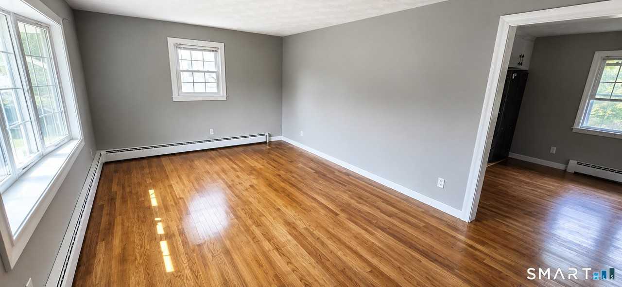 7 River St - Photo 2 of 9