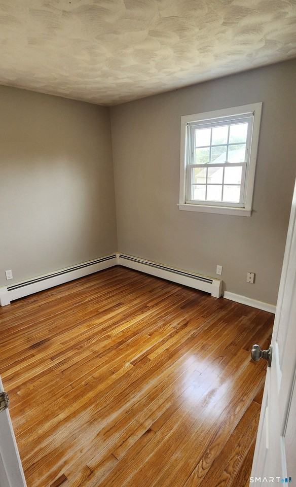 7 River St - Photo 5 of 9