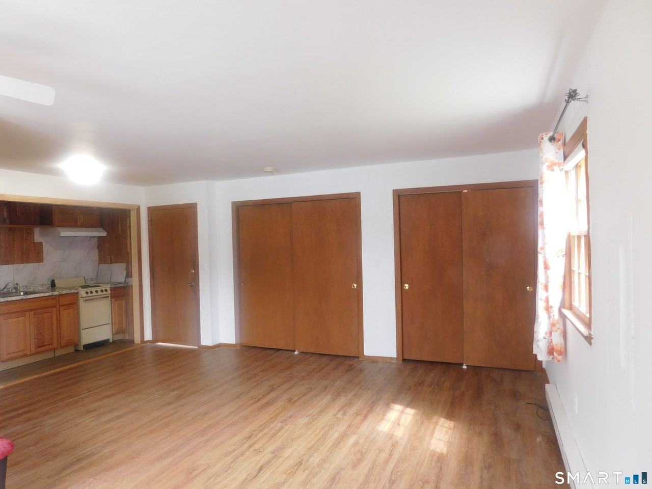 5 Larson Dr - Photo 4 of 12