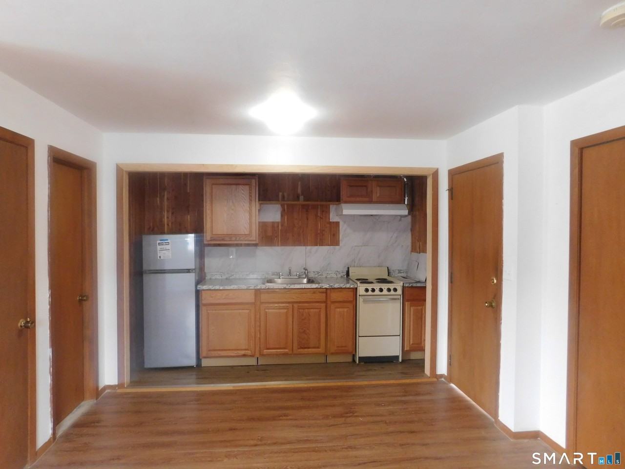 5 Larson Dr - Photo 5 of 12