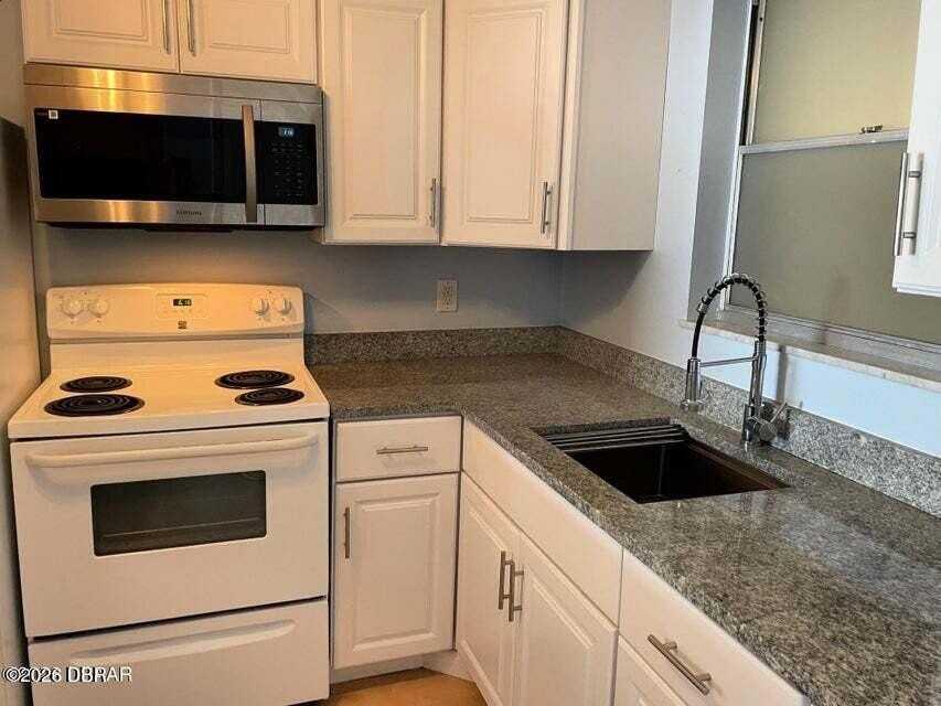 2801 N Halifax Ave #134 - Photo 4 of 21