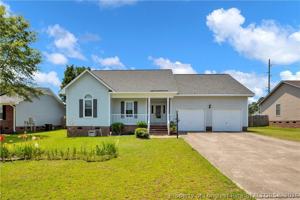 featured image of 380 Eileen Dr