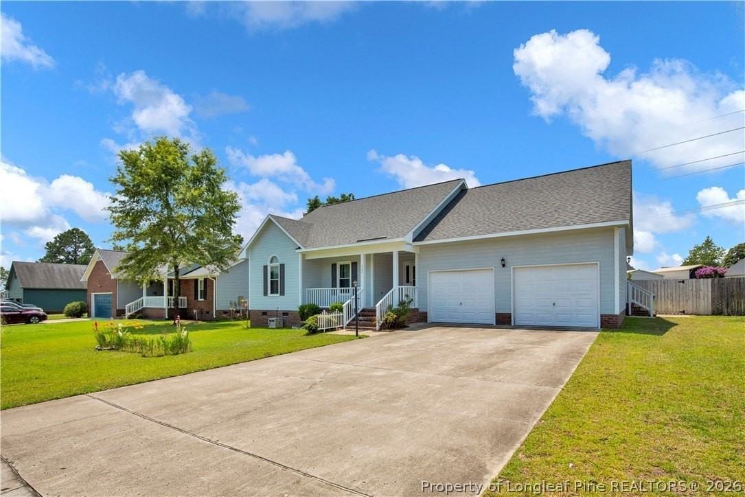 380 Eileen Dr - Photo 2 of 28