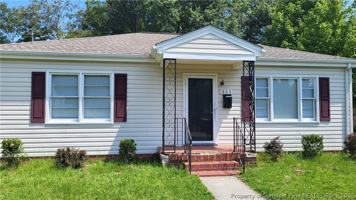featured image of 311 E 16th St
