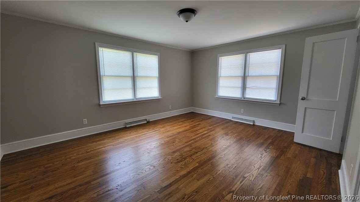 311 E 16th St - Photo 6 of 9