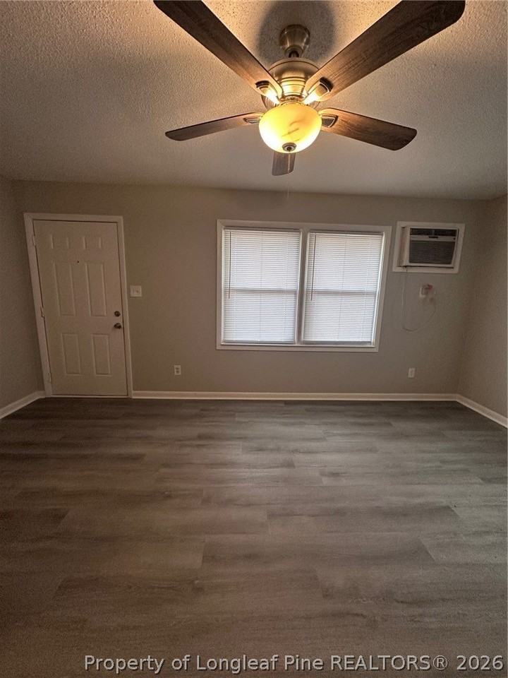 1053 Rulnick St #C - Photo 7 of 7