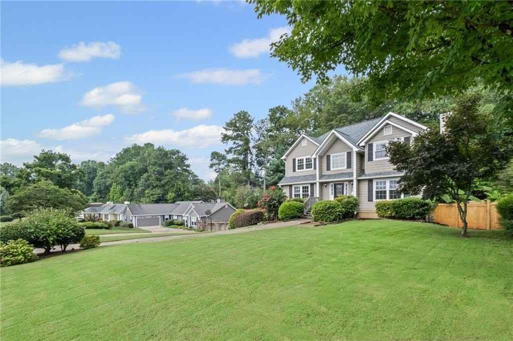 2680 Nicholas Ct Ne - Photo 3 of 46