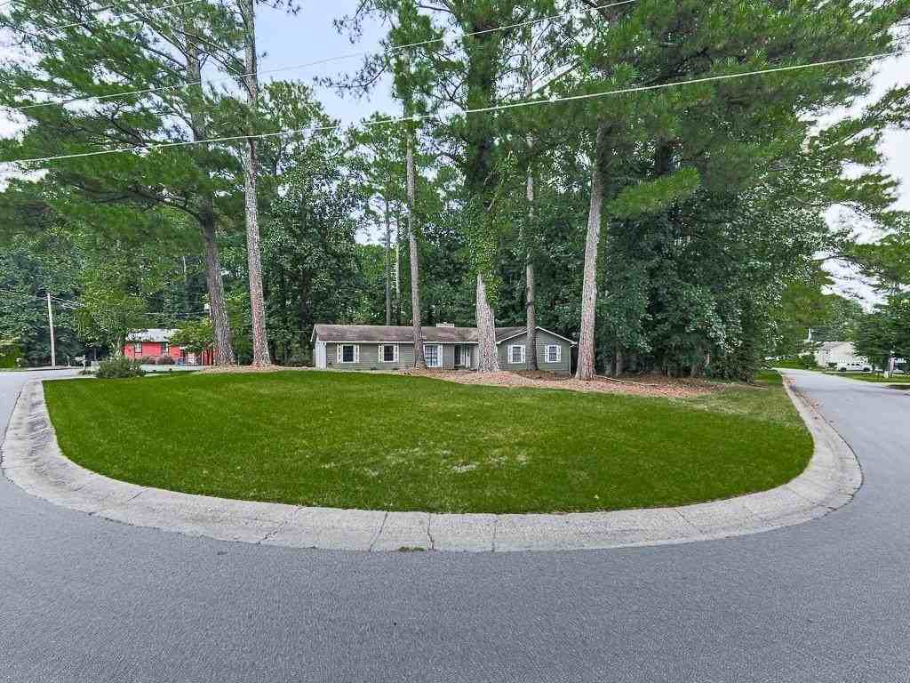 427 Way Bridge Ct Ne - Photo 2 of 26