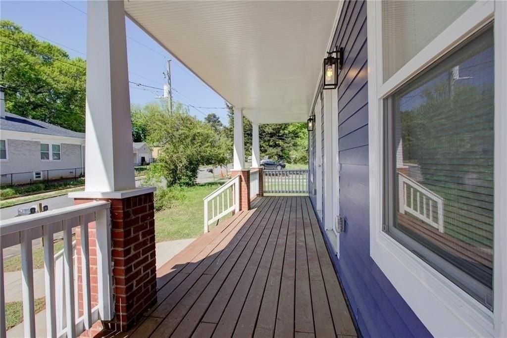 1173 Arlington Ave Sw - Photo 2 of 31