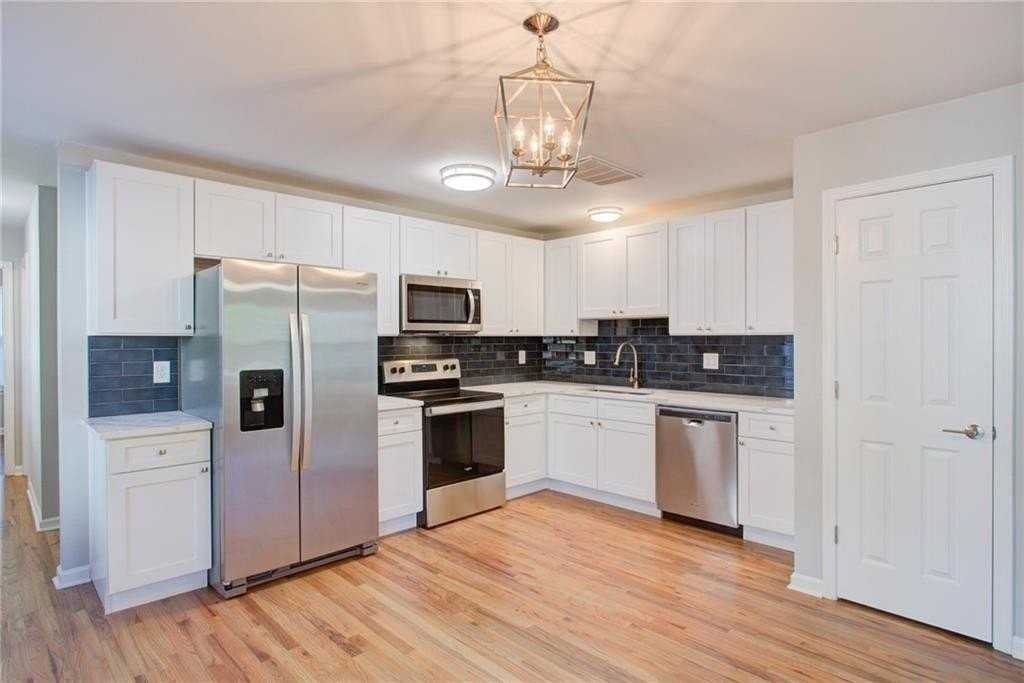 1173 Arlington Ave Sw - Photo 5 of 31