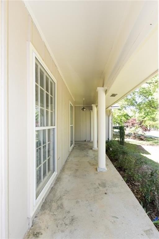 3720 Sunny Hill Dr - Photo 2 of 3