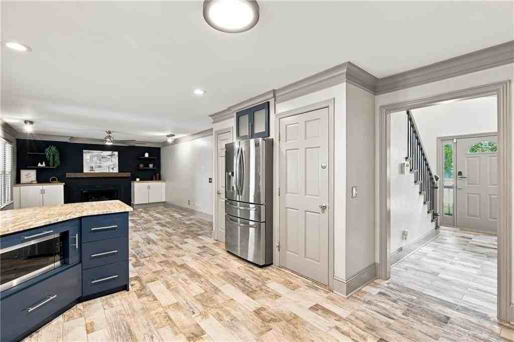 2069 Ursuline Way Nw - Photo 6 of 50