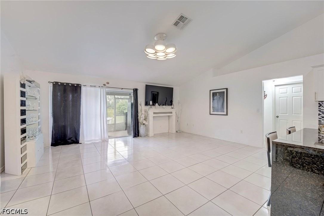 1414 Louis Ave - Photo 2 of 16