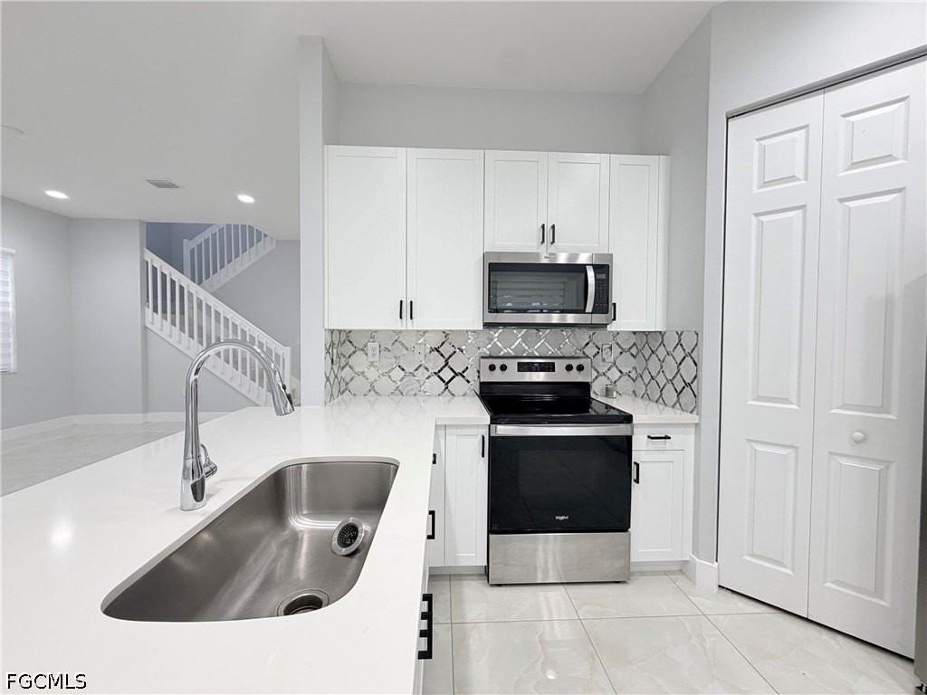 9045 Madrid Cir - Photo 5 of 21