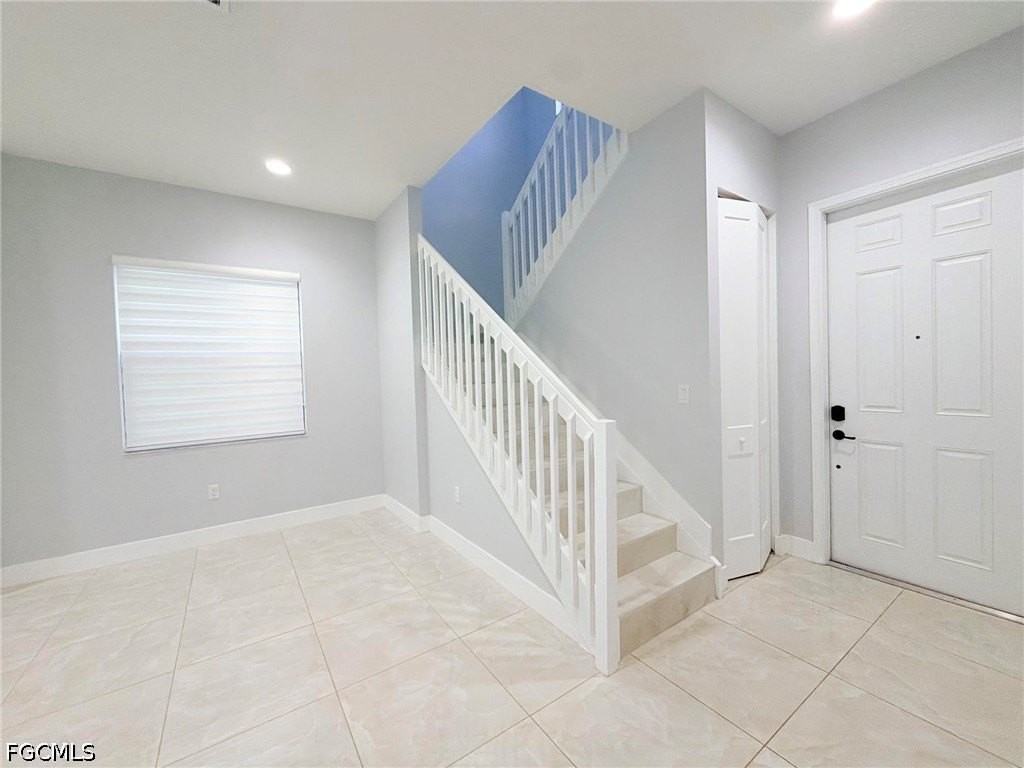 9045 Madrid Cir - Photo 6 of 21