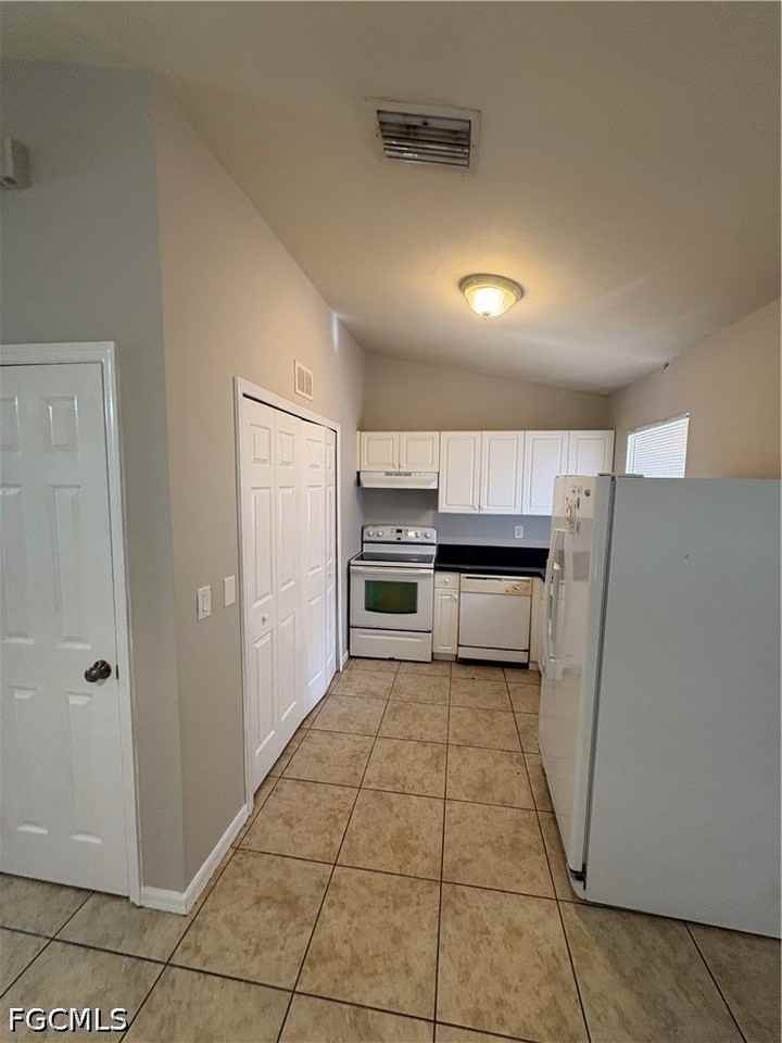 4316 New York Ave - Photo 3 of 16