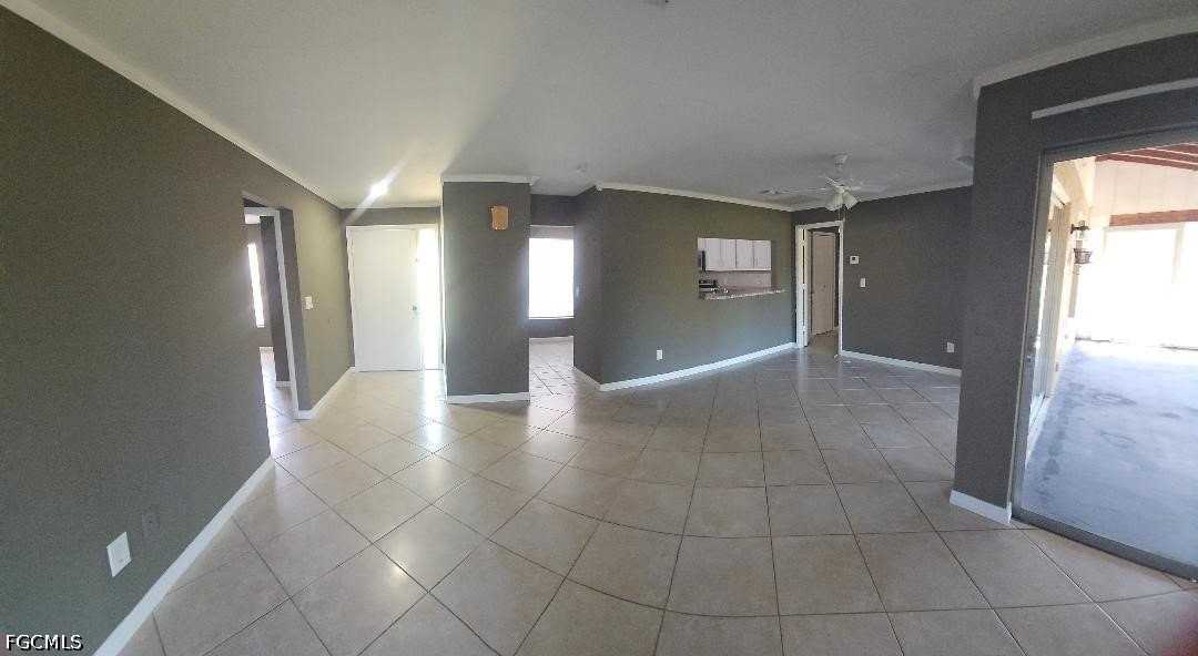 4126 Se 2nd Ave - Photo 4 of 11