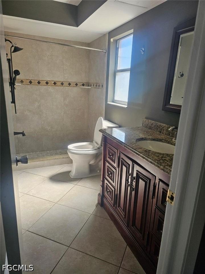 4126 Se 2nd Ave - Photo 5 of 11