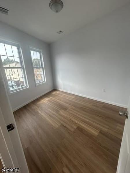 995 S Orange Ave - Photo 7 of 9