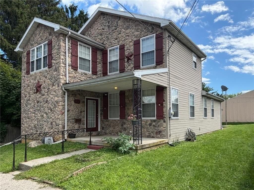 337 E Kleinhans St - Photo 2 of 4