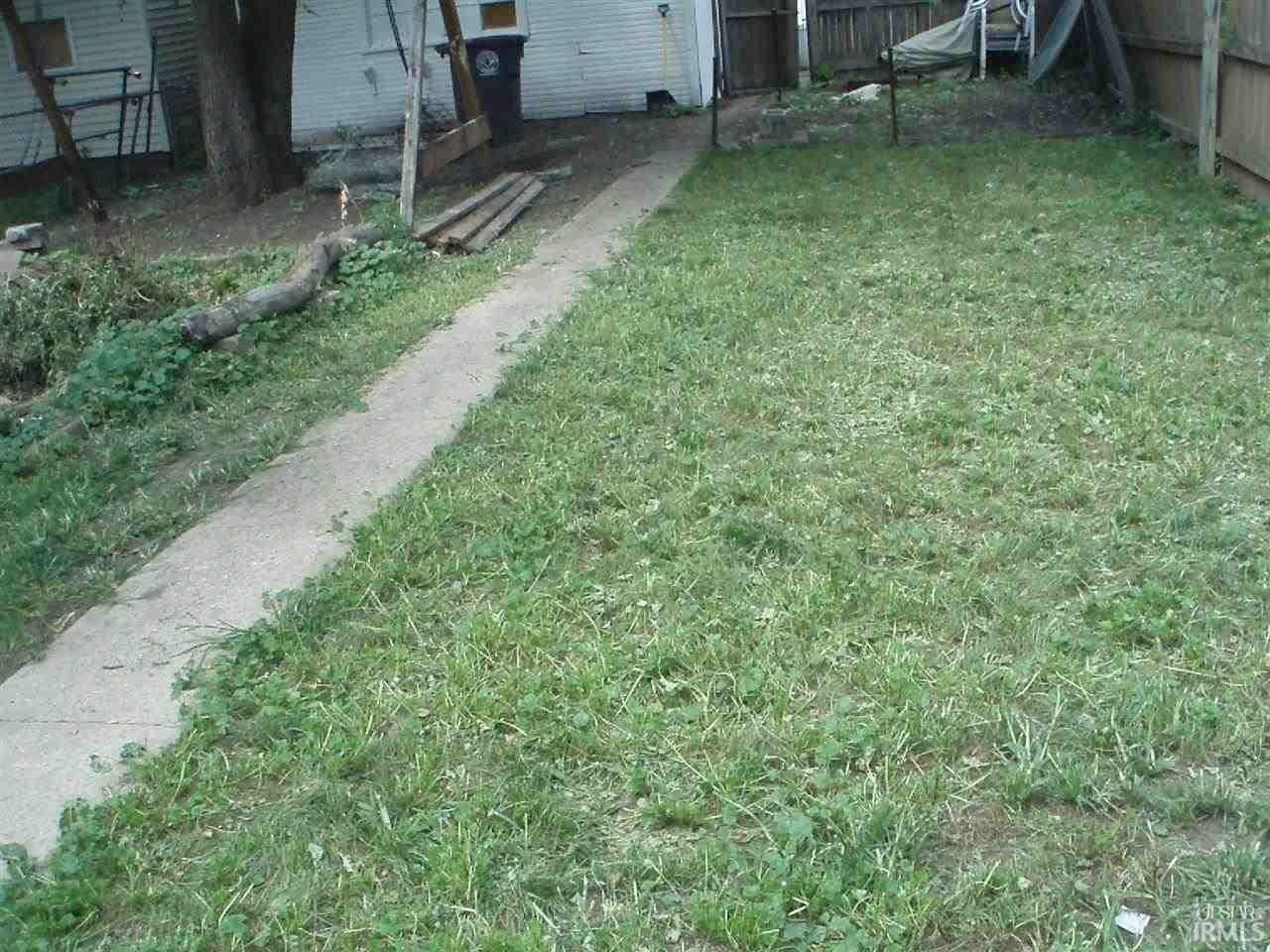938 Herman St - Photo 5 of 9