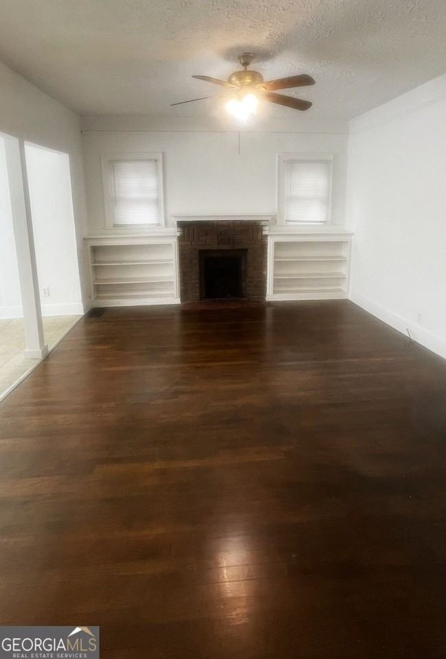 770 N Evelyn Pl Nw - Photo 4 of 11