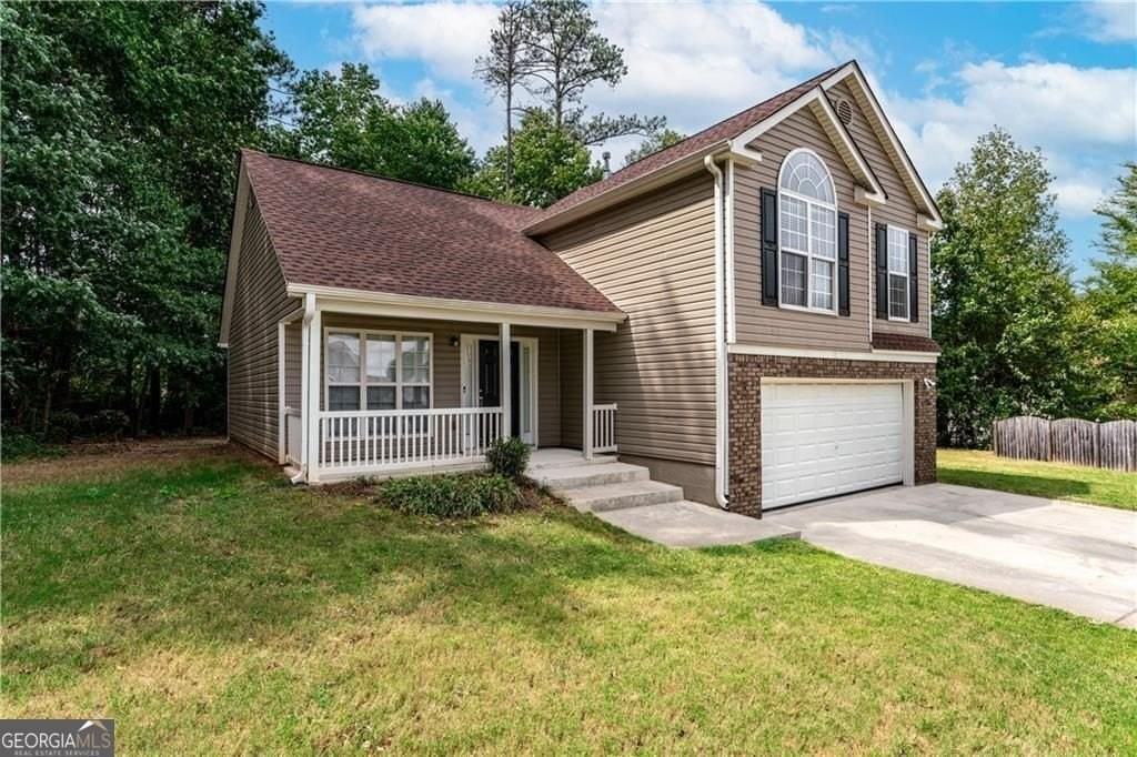 5849 Amerson Ln - Photo 3 of 38
