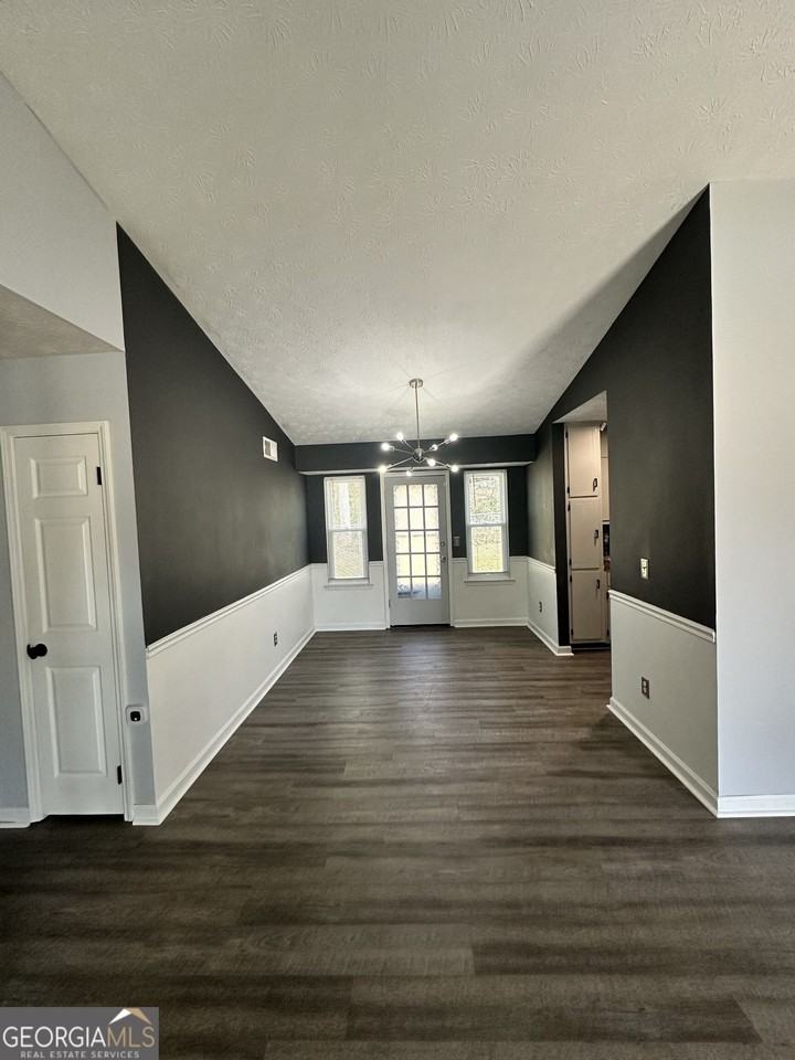 4183 Red Laurel Way - Photo 3 of 16
