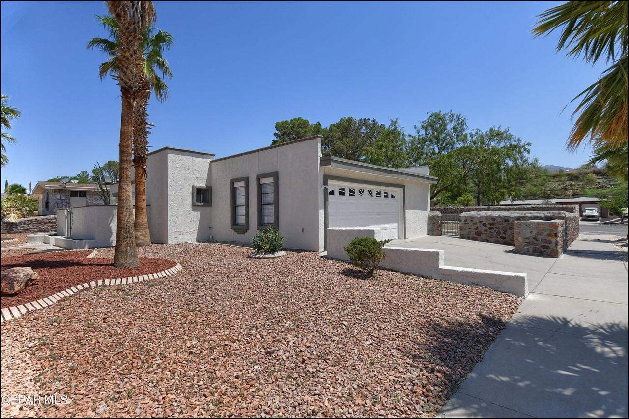 6300 Jebel Way - Photo 6 of 50