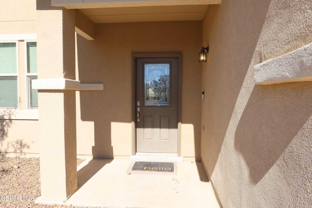 14925 Tim Hardaway Dr - Photo 2 of 35