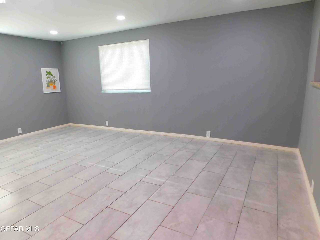 712 Ascencion St - Photo 6 of 30
