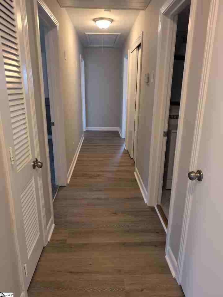 218 Saratoga Ave - Photo 2 of 9